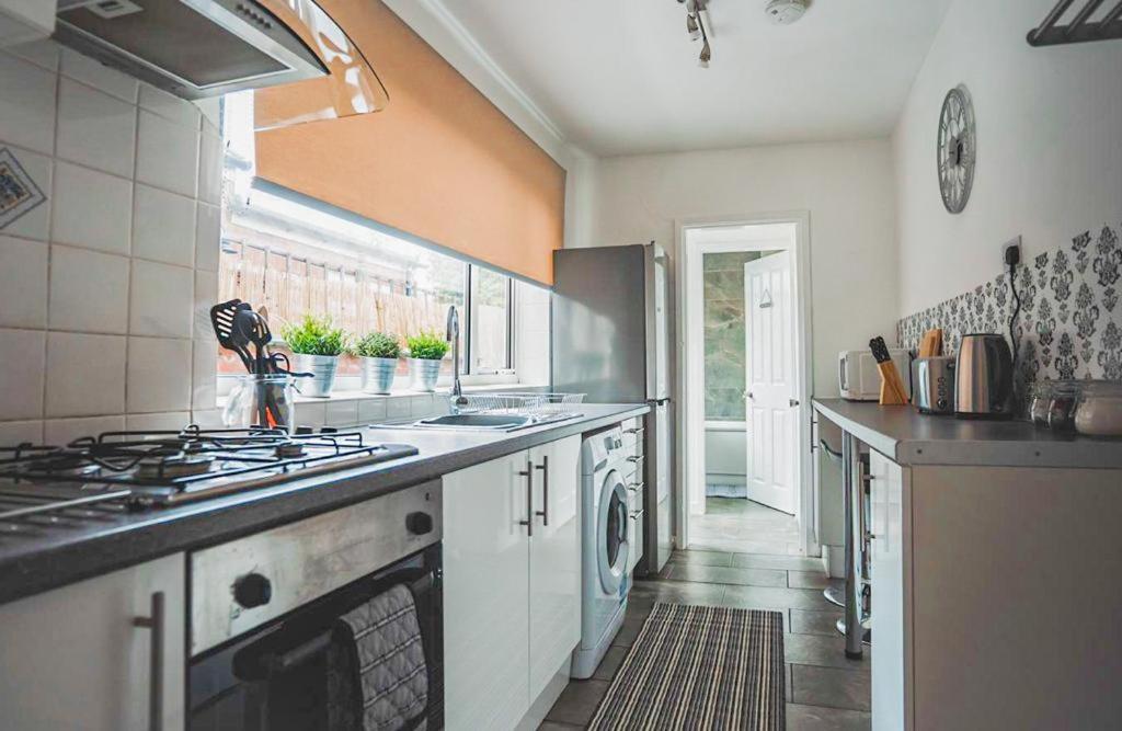 Cosy Affordable Digs Near Coventry City Centre Sleeps5 With Free Parking Zewnętrze zdjęcie